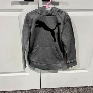 NWT Puma boys hoodie size 6 gray silver